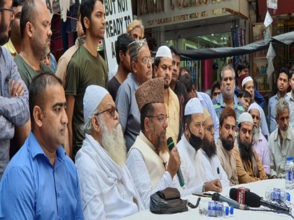 COVID-19 : Anti-CAA, NRC protests to be withdrawn in Kolkata, says Imam Nakhuda Mosque | COVID-19 : Anti-CAA, NRC protests to be withdrawn in Kolkata, says Imam Nakhuda Mosque