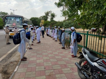 Stranded Delhi madrasa students sent to their homes in Bihar ahead of Eid | Stranded Delhi madrasa students sent to their homes in Bihar ahead of Eid