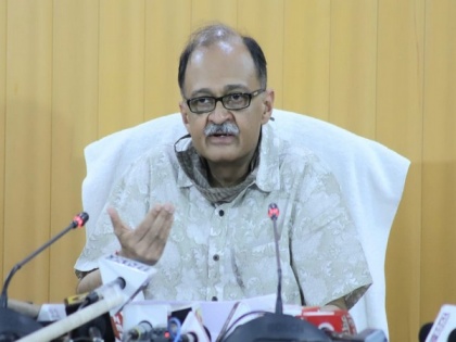 U'khand Chief Secy shares plans to contain COVID-19, boost rural economy | U'khand Chief Secy shares plans to contain COVID-19, boost rural economy