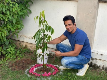Sonu Sood participates in Green India Challenge, plants sapling in Ramoji Film City | Sonu Sood participates in Green India Challenge, plants sapling in Ramoji Film City
