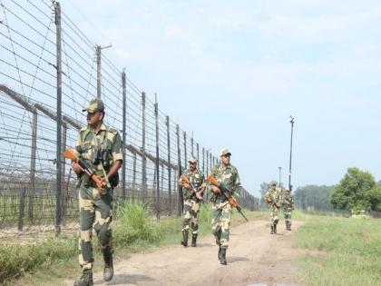 Unlike previous year, Pakistan explored Rajasthan, Gujarat borders for infiltration in 2020 | Unlike previous year, Pakistan explored Rajasthan, Gujarat borders for infiltration in 2020 Unlike previous year, Pakistan explored Rajasthan, Gujarat borders for infiltration in 2020 | Unlike previous year, Pakistan explored Rajasthan, Gujarat borders for infiltration in 2020