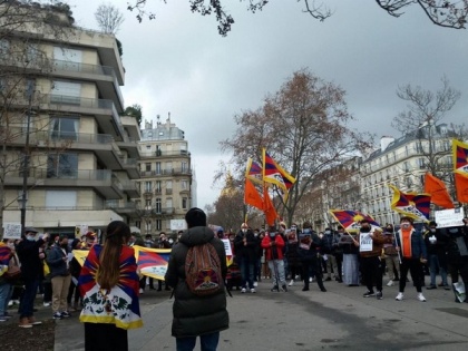 Protest outside China embassy in France against Tibetan monk's brutal killing in Chinese prison | Protest outside China embassy in France against Tibetan monk's brutal killing in Chinese prison