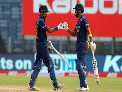 Ind vs Eng, 1st ODI: Krunal and Rahul's blitz in death overs propels hosts to 317/5 | Ind vs Eng, 1st ODI: Krunal and Rahul's blitz in death overs propels hosts to 317/5