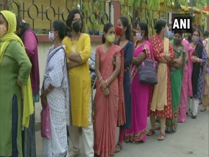Assam sees 33.18 pc polling till 11:30 am | Assam sees 33.18 pc polling till 11:30 am