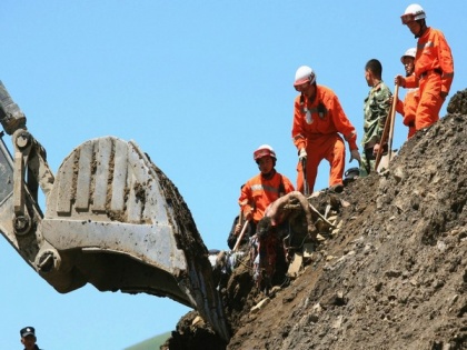 21 trapped in coal mine in Xinjiang | 21 trapped in coal mine in Xinjiang
