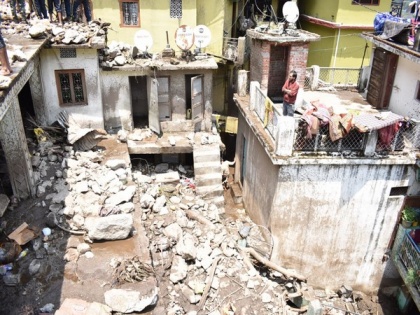 Chamoli Cloud burst: Several Shops, houses buried under debris | Chamoli Cloud burst: Several Shops, houses buried under debris