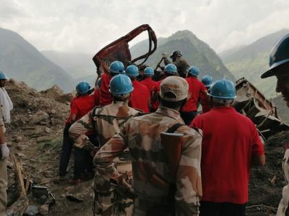 Kinnaur landslide: ITBP rescue team spots panel of Himachal road transport bus under debris, no trace of over 30 passengers | Kinnaur landslide: ITBP rescue team spots panel of Himachal road transport bus under debris, no trace of over 30 passengers