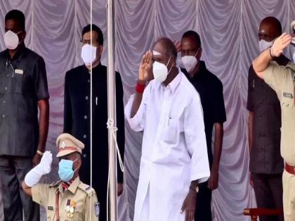 Puducherry Chief Minister N Rangasamy hoists national flag in Union Territory | Puducherry Chief Minister N Rangasamy hoists national flag in Union Territory