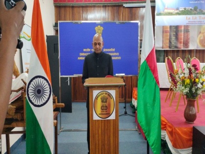 Indian Embassy celebrates Constitution Day in Antananarivo | Indian Embassy celebrates Constitution Day in Antananarivo