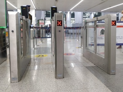 Delhi airport installs e-boarding gates for seamless travelling | Delhi airport installs e-boarding gates for seamless travelling