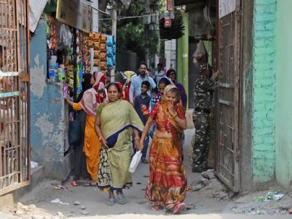 Days after Jahangirpuri demolition drive, locals trying to return to normalcy | Days after Jahangirpuri demolition drive, locals trying to return to normalcy Days after Jahangirpuri demolition drive, locals trying to return to normalcy | Days after Jahangirpuri demolition drive, locals trying to return to normalcy