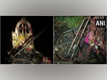 Tamil Nadu: Probe begins in Thanjavur temple chariot festival electrocution incident, 11 died | Tamil Nadu: Probe begins in Thanjavur temple chariot festival electrocution incident, 11 died Tamil Nadu: Probe begins in Thanjavur temple chariot festival electrocution incident, 11 died | Tamil Nadu: Probe begins in Thanjavur temple chariot festival electrocution incident, 11 died