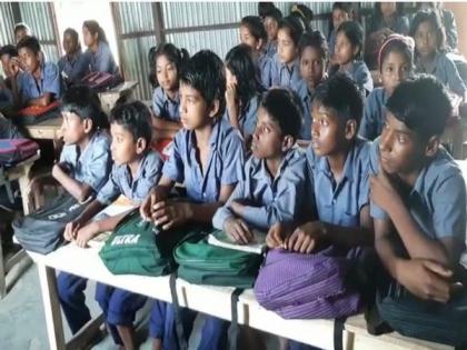 Third phase of Gunotsav in Assam begins, students demand 'bridge' to commute | Third phase of Gunotsav in Assam begins, students demand 'bridge' to commute