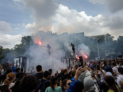 Police arrest over 200 as 'Block Everything' protesters paralyse life in France | Police arrest over 200 as 'Block Everything' protesters paralyse life in France Police arrest over 200 as 'Block Everything' protesters paralyse life in France | Police arrest over 200 as 'Block Everything' protesters paralyse life in France