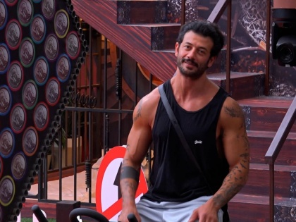 'Bigg Boss OTT 2': Jad offers a heartfelt apology after being in center of controversy | 'Bigg Boss OTT 2': Jad offers a heartfelt apology after being in center of controversy
