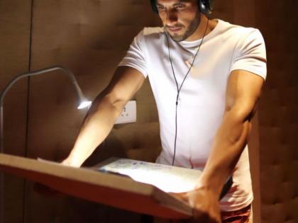 After Big B and SRK, Ranveer Singh to play Don in 'Don 3' | After Big B and SRK, Ranveer Singh to play Don in 'Don 3'