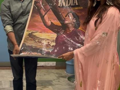 From receiving paintings to film’s poster, Rakul Preet overwhelmed by fans' kind gesture | From receiving paintings to film’s poster, Rakul Preet overwhelmed by fans' kind gesture From receiving paintings to film’s poster, Rakul Preet overwhelmed by fans' kind gesture | From receiving paintings to film’s poster, Rakul Preet overwhelmed by fans' kind gesture