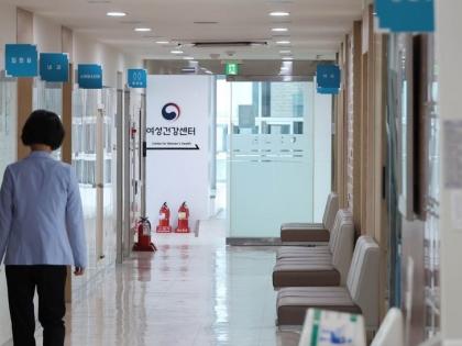 Number of N.Korean defectors entering S.Korea nearly doubles on-quarter in Q2 | Number of N.Korean defectors entering S.Korea nearly doubles on-quarter in Q2