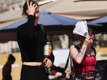 Prolonged heat wave in US leads to spike in severely burned patients | Prolonged heat wave in US leads to spike in severely burned patients