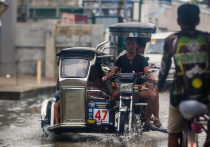 Super typhoon Ragasa batters northern Philippines | Super typhoon Ragasa batters northern Philippines Super typhoon Ragasa batters northern Philippines | Super typhoon Ragasa batters northern Philippines