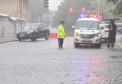 China Landslide: Four Missing after Rain-Triggered Mountain Torrents in Changji, Xinjiang | China Landslide: Four Missing after Rain-Triggered Mountain Torrents in Changji, Xinjiang China Landslide: Four Missing after Rain-Triggered Mountain Torrents in Changji, Xinjiang | China Landslide: Four Missing after Rain-Triggered Mountain Torrents in Changji, Xinjiang