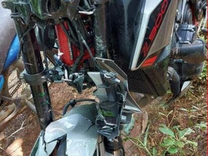 Two morning walkers killed in sports bike crash in Hyderabad | Two morning walkers killed in sports bike crash in Hyderabad Two morning walkers killed in sports bike crash in Hyderabad | Two morning walkers killed in sports bike crash in Hyderabad