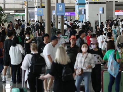 Int'l flight passengers from S.Korea recover to 64.8% of pre-Covid level | Int'l flight passengers from S.Korea recover to 64.8% of pre-Covid level Int'l flight passengers from S.Korea recover to 64.8% of pre-Covid level | Int'l flight passengers from S.Korea recover to 64.8% of pre-Covid level