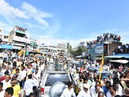 Violence in Andhra town as police stops Chandrababu Naidu’s convoy | Violence in Andhra town as police stops Chandrababu Naidu’s convoy