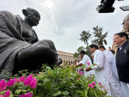 Congress questions BJP's role in freedom struggle | Congress questions BJP's role in freedom struggle Congress questions BJP's role in freedom struggle | Congress questions BJP's role in freedom struggle