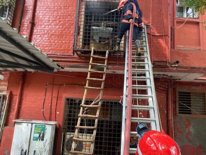 Fire reported at Lady Hardinge Medical College in Delhi | Fire reported at Lady Hardinge Medical College in Delhi Fire reported at Lady Hardinge Medical College in Delhi | Fire reported at Lady Hardinge Medical College in Delhi