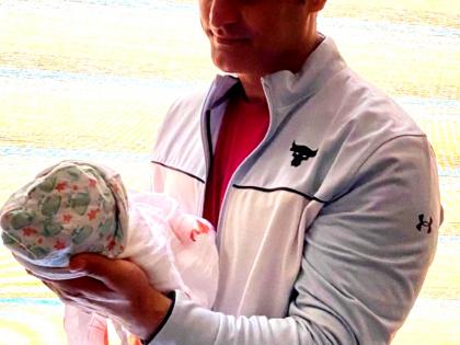 Mohit Raina takes a break to celebrate first birthday as a proud father | Mohit Raina takes a break to celebrate first birthday as a proud father