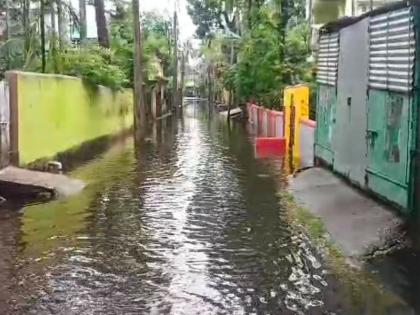 Flood-like situation in Bengal’s Jalpaiguri, river water starts entering town | Flood-like situation in Bengal’s Jalpaiguri, river water starts entering town Flood-like situation in Bengal’s Jalpaiguri, river water starts entering town | Flood-like situation in Bengal’s Jalpaiguri, river water starts entering town