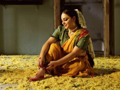 In a 'Tribute to all girls who grew up in Bengal', Nithya Menen performs 'Chitrangada' | In a 'Tribute to all girls who grew up in Bengal', Nithya Menen performs 'Chitrangada' In a 'Tribute to all girls who grew up in Bengal', Nithya Menen performs 'Chitrangada' | In a 'Tribute to all girls who grew up in Bengal', Nithya Menen performs 'Chitrangada'