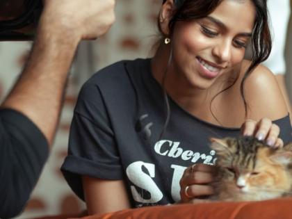 SRK says Suhana is 'glowing' in a BTS pic, quips her co-star needs coaching in facing the camera | SRK says Suhana is 'glowing' in a BTS pic, quips her co-star needs coaching in facing the camera SRK says Suhana is 'glowing' in a BTS pic, quips her co-star needs coaching in facing the camera | SRK says Suhana is 'glowing' in a BTS pic, quips her co-star needs coaching in facing the camera