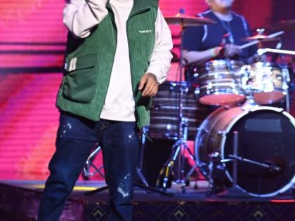 Farah Khan lauds UNB's act on 'IGT': 'I have a soft spot for boys who sing for their mothers' | Farah Khan lauds UNB's act on 'IGT': 'I have a soft spot for boys who sing for their mothers' Farah Khan lauds UNB's act on 'IGT': 'I have a soft spot for boys who sing for their mothers' | Farah Khan lauds UNB's act on 'IGT': 'I have a soft spot for boys who sing for their mothers'