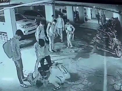 Hyderabad student brutally beaten up by classmate | Hyderabad student brutally beaten up by classmate Hyderabad student brutally beaten up by classmate | Hyderabad student brutally beaten up by classmate