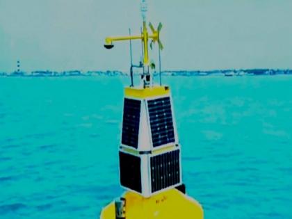 NCCR deploys a moored buoy to monitor variations in water quality | NCCR deploys a moored buoy to monitor variations in water quality