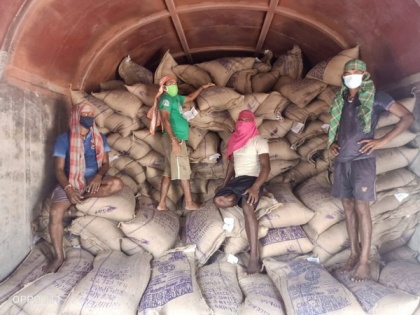 FCI receives over 3000 tonnes of wheat in Cuttack | FCI receives over 3000 tonnes of wheat in Cuttack