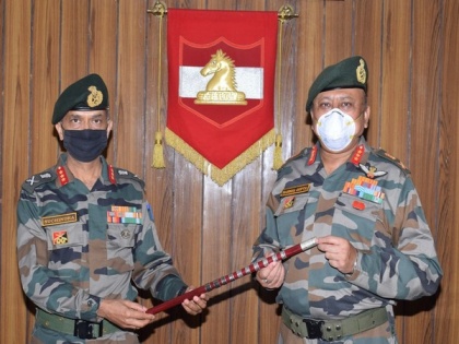Lt Gen M V Suchindra Kumar takes command of Jammu-based 16 Corps | Lt Gen M V Suchindra Kumar takes command of Jammu-based 16 Corps
