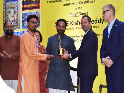MoS Kishan Reddy inaugurates gallery in Delhi showcasing art by artists with disability | MoS Kishan Reddy inaugurates gallery in Delhi showcasing art by artists with disability