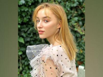 Phoebe Dynevor roped in to play lead in Sony's 'I Heart Murder' | Phoebe Dynevor roped in to play lead in Sony's 'I Heart Murder' Phoebe Dynevor roped in to play lead in Sony's 'I Heart Murder' | Phoebe Dynevor roped in to play lead in Sony's 'I Heart Murder'