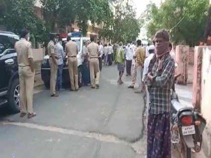 Andhra: YSRCP leader shoots dead relative, kills self later | Andhra: YSRCP leader shoots dead relative, kills self later