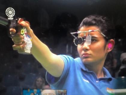 ISSF WC: Yashaswini Deswal wins first gold for India, Manu Bhaker clinches silver | ISSF WC: Yashaswini Deswal wins first gold for India, Manu Bhaker clinches silver