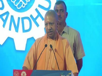 Contribute in making UP a one trillion dollar economy by 2024, says Adityanath | Contribute in making UP a one trillion dollar economy by 2024, says Adityanath