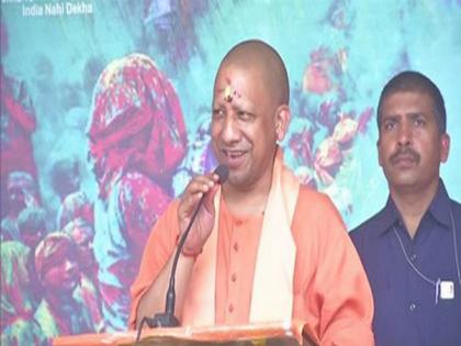 Farmers who keep stray cattle at home to get Rs 900 per month: Yogi Adityanath | Farmers who keep stray cattle at home to get Rs 900 per month: Yogi Adityanath Farmers who keep stray cattle at home to get Rs 900 per month: Yogi Adityanath | Farmers who keep stray cattle at home to get Rs 900 per month: Yogi Adityanath