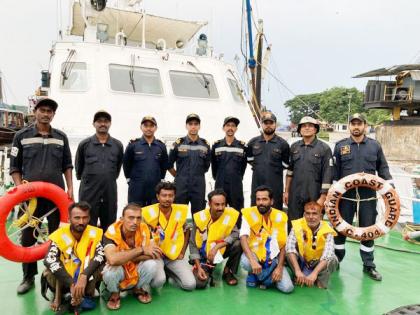 Kerala: Coast Guard rescues crew members from sinking ship in overnight operation | Kerala: Coast Guard rescues crew members from sinking ship in overnight operation