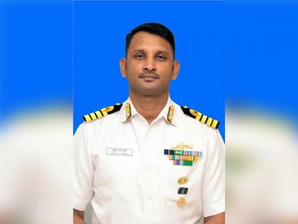 Navy Investiture ceremony held in Kochi, Indian Navy submarine Commanding Officer among gallantry awardees | Navy Investiture ceremony held in Kochi, Indian Navy submarine Commanding Officer among gallantry awardees Navy Investiture ceremony held in Kochi, Indian Navy submarine Commanding Officer among gallantry awardees | Navy Investiture ceremony held in Kochi, Indian Navy submarine Commanding Officer among gallantry awardees