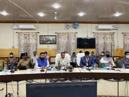 MoS Ajay Bhatt visits J-K's Kupwara, holds interactions with orchardists, youth club, PRIs | MoS Ajay Bhatt visits J-K's Kupwara, holds interactions with orchardists, youth club, PRIs