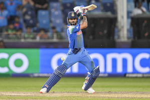 Champions Trophy: Kohli’s vintage century helps India cruise to six-wicket win over Pakistan | Champions Trophy: Kohli’s vintage century helps India cruise to six-wicket win over Pakistan