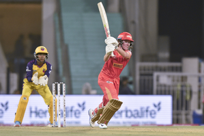 WPL 2025: Mooney's unbeaten 96 propels Gujarat Giants to 186/5 vs UP Warriorz | WPL 2025: Mooney's unbeaten 96 propels Gujarat Giants to 186/5 vs UP Warriorz